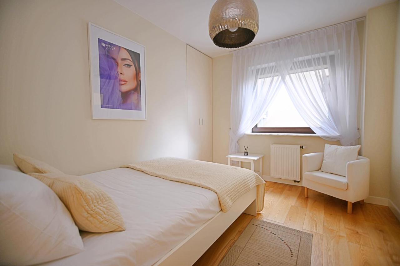 סופוט Victus Apartamenty, Apartamenty Cadena מראה חיצוני תמונה